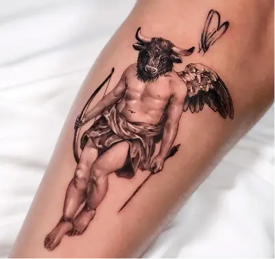 Fotografía de un tatuaje diseñado por el artista Nev
